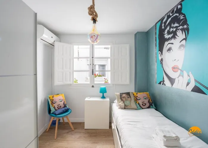 Alma Gaditana En La Caleta Cadiz